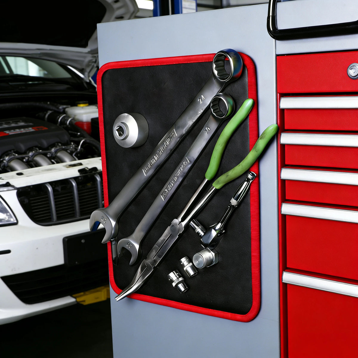Magnetic Tool Mat Anti-Slip Screw Nut & Parts Organiser for Garage Workshop